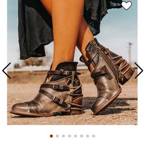 Freebird Crue Booties (size 8)